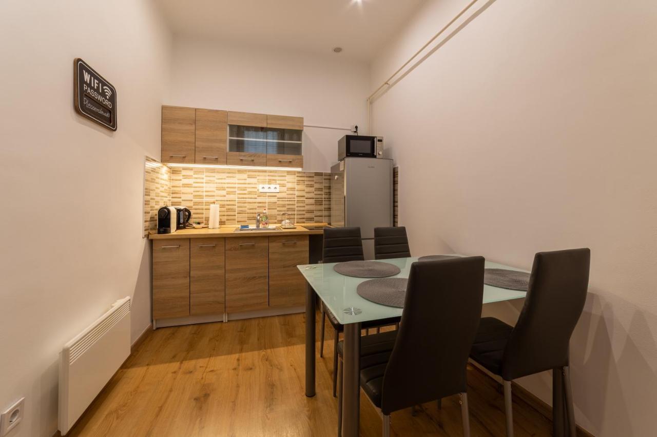 Lovely 1 Bedroom Flat With Central Location 布达佩斯 外观 照片